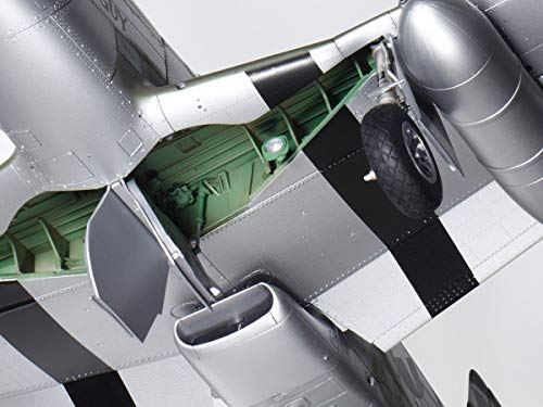 Tamiya 60322 - North American P-51D Mustang - Escala 1:32