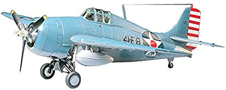 Tamiya 61034 - Grumman F4F4 Wildcat - Escala 1:48