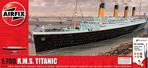 Airfix A50164A - RMS Titanic - Escala 1:700